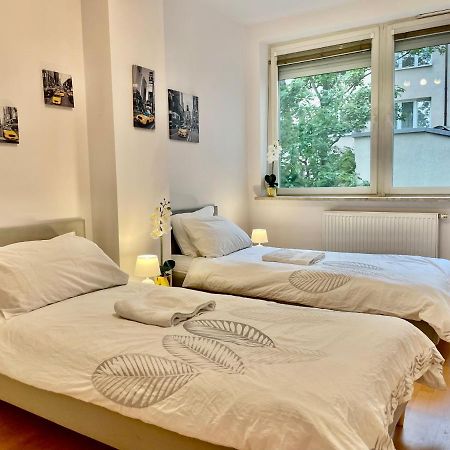 Warsaw Concierge Wola Ratusz Daire Dış mekan fotoğraf
