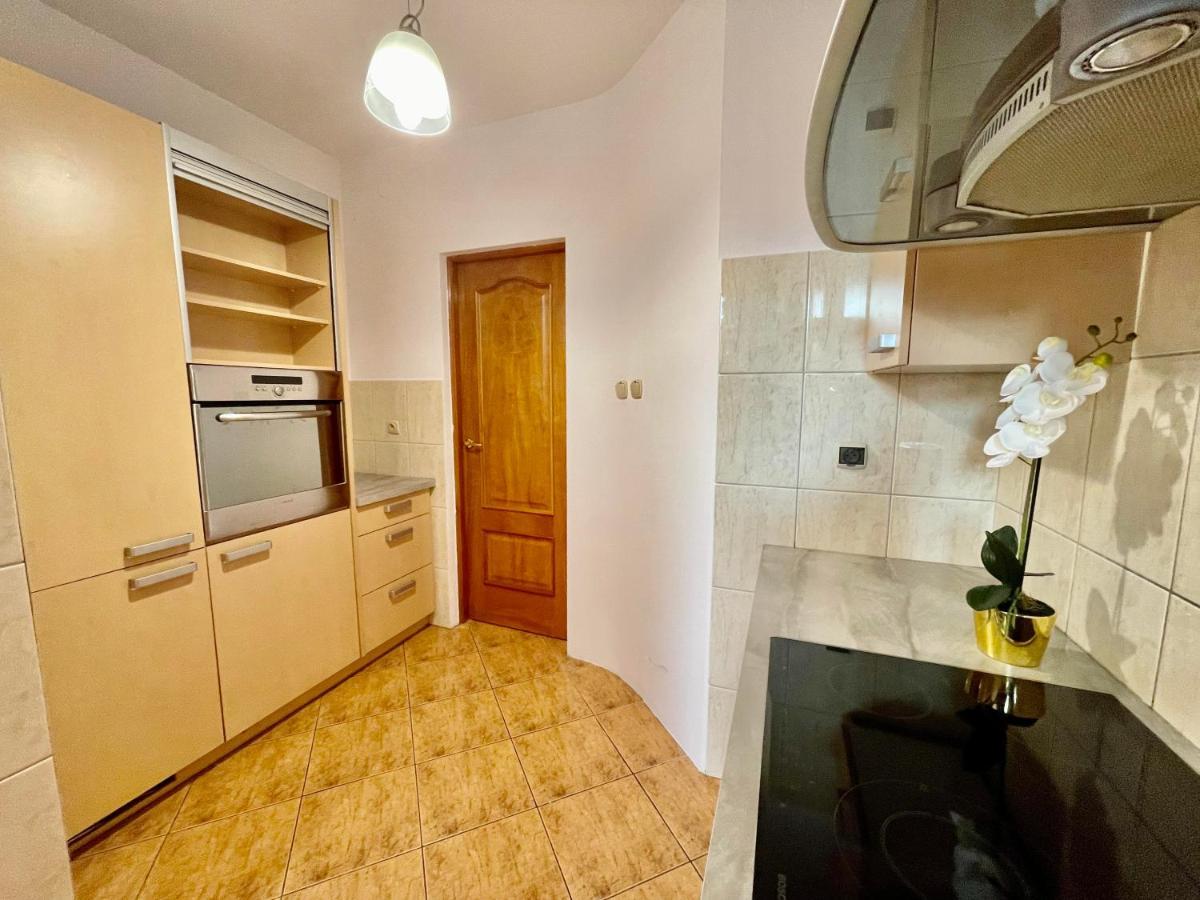 Warsaw Concierge Wola Ratusz Daire Dış mekan fotoğraf